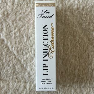 Brand new TooFaced lip injection extreme
